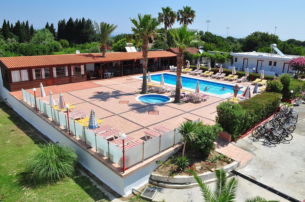 Sandy'S Studios Apartments & Log-Villas Kos Bagian luar foto