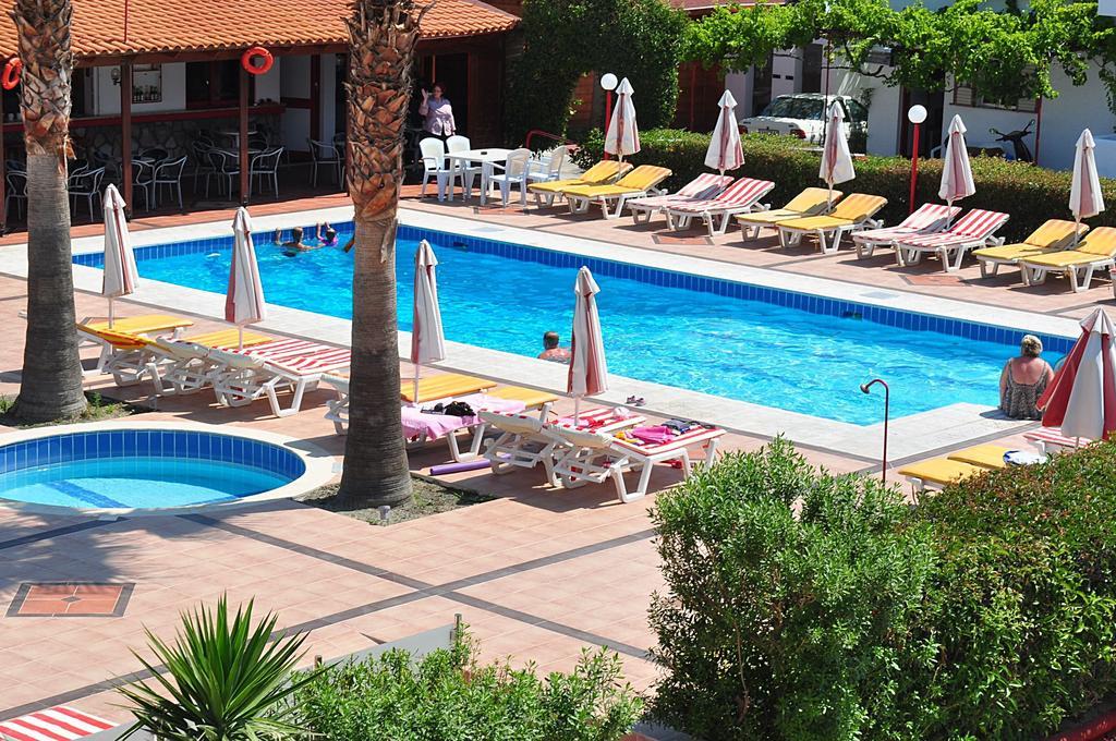 Sandy'S Studios Apartments & Log-Villas Kos Bagian luar foto