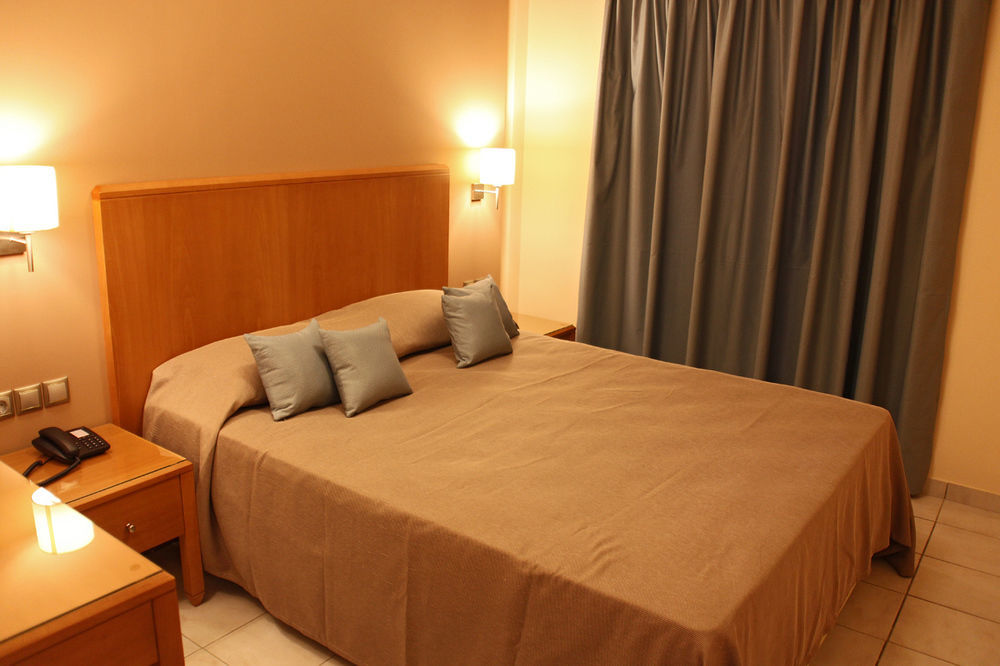 Sandy'S Studios Apartments & Log-Villas Kos Bagian luar foto