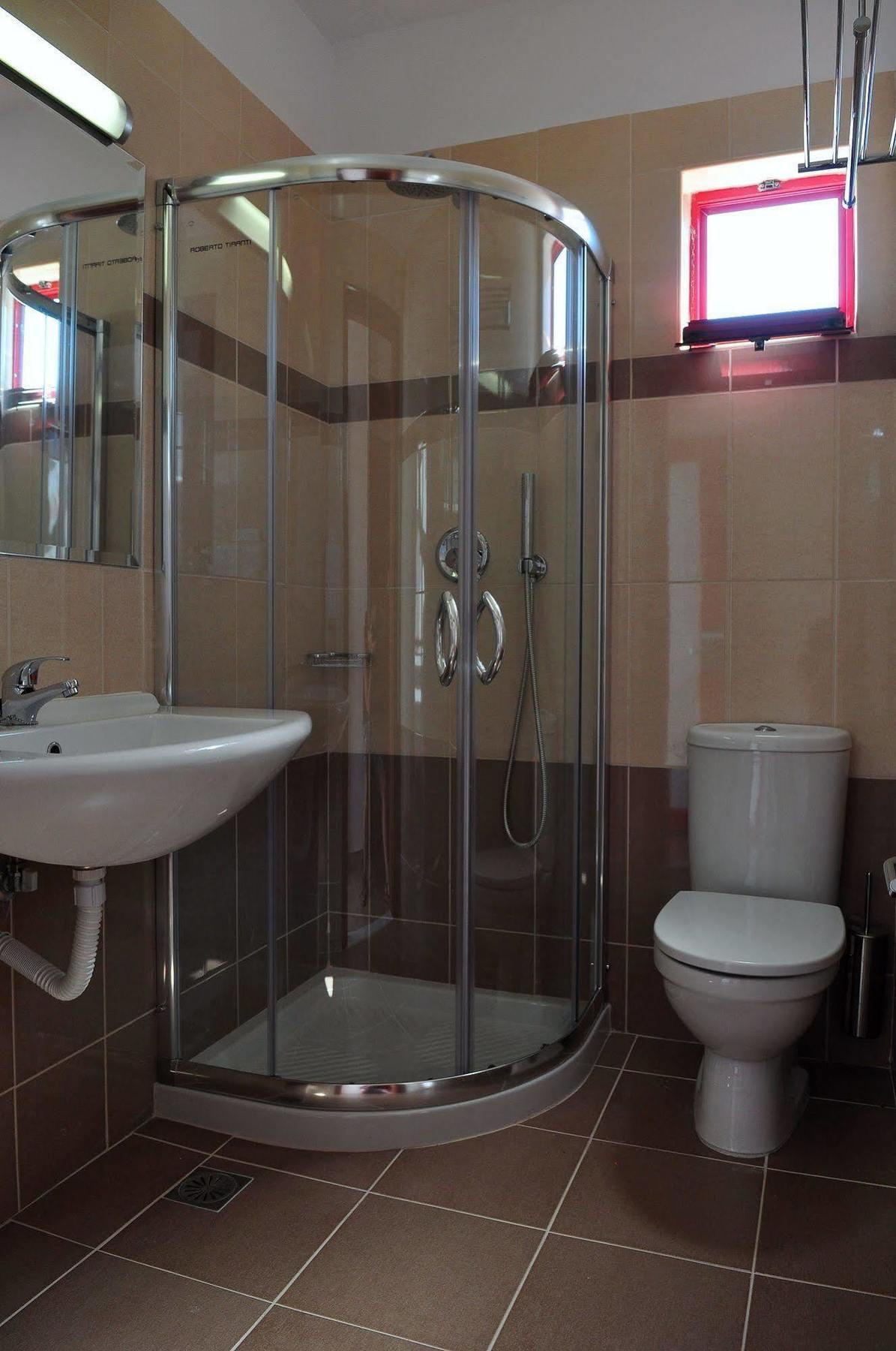 Sandy'S Studios Apartments & Log-Villas Kos Bagian luar foto