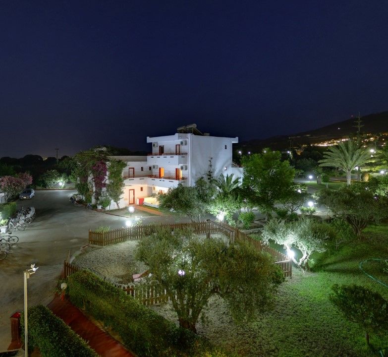 Sandy'S Studios Apartments & Log-Villas Kos Bagian luar foto